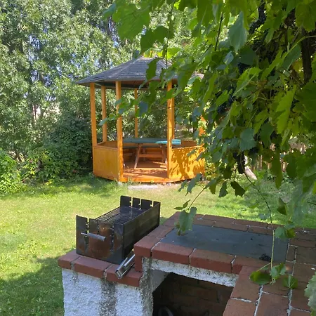 Nitsch - Gaestehaus Nitsch Lägenhet